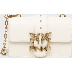 Pinko torebka skórzana kolor biały. Białe listonoszki Pinko, bez wzorów, na ramię, bez dodatków. W wyprzedaży za 839.99 zł.