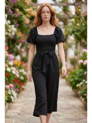 SOULSHAE Kombinezon w kolorze czarnym rozmiar: L/XL. Czarne kombinezony SOULSHAE, l, bez wzorów, z tkaniny, bez kołnierzyka, bez ramiączek. Za 169.95 zł.