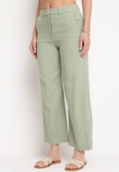 Zielone Spodnie Wiskozowe z Lnem o Garniturowym Kroju Zapinane na Haczyk Folessa. Zielone jeansy Born2be, l, bez wzorów, z jeansu, eleganckie. W wyprzedaży za 118.99 zł.
