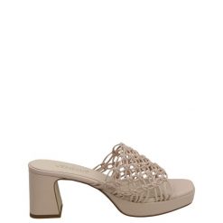 AŻUROWE KLAPKI 56303 TIB NUDE. Klapki Venezia, w ażurowe wzory, ze skóry, bez obcasa, bez zapięcia. Za 239.00 zł.