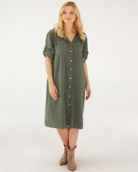 Zielona sukienka ze sztruksu. Zielone sukienki Unisono, l, bez wzorów, z bawełny, bez kołnierzyka, bez ramiączek, midi. Za 249.00 zł.