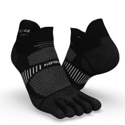 Skarpetki do biegania Kiprun Run 900 pięciopalczaste niskie cienkie. Czarne skarpetki KIPRUN, bez wzorów, z elastanu. Za 34.99 zł.