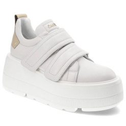 Białe Sneakersy Carinii Modne Na Obuwie Damskie. Białe buty treningowe Carinii, na wiosnę, bez wzorów, ze skóry, bez zapięcia. Za 629.99 zł.