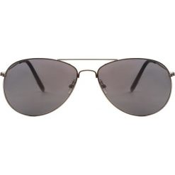 Czarne Okulary Boost. Okulary przeciwsłoneczne marki Born2be. Za 39.99 zł.