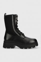 Calvin Klein Jeans workery Chunky Combat Laceup damskie kolor czarny na platformie. Czarne botki Calvin Klein Jeans, bez wzorów, z gumy, z okrągłym noskiem, bez obcasa, na platformie, bez zapięcia. W wyprzedaży za 579.99 zł.