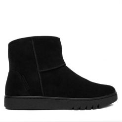 Botki Josef Seibel. Czarne botki Josef Seibel, bez wzorów, bez obcasa, na płaskiej podeszwie, bez zapięcia. Za 549.99 zł.