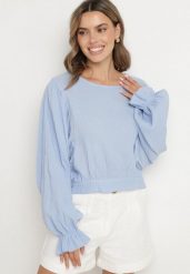 Jasnoniebieska Bluzka z Bawełny o Nietoperzowym Kroju z Wiązaniem Sepene. Niebieskie bluzki Born2be, z aplikacjami, z bawełny, eleganckie, bez kołnierzyka, bez ramiączek. Za 139.99 zł.