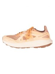 SALOMON Buty "Ultra Flow" w kolorze pomarańczowym do biegania rozmiar: 37 1/3. Pomarańczowe buty do biegania Salomon, bez wzorów, z materiału, bez zapięcia, do biegania. Za 390.00 zł.