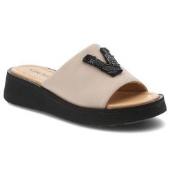 Klapki damskie Vinceza, cholewka ze skóry naturalnej wsuwany fason szeroki pasek, beżowe, 66950. Brązowe klapki VINCEZA, z aplikacjami, ze skóry, bez obcasa, na koturnie, bez zapięcia. Za 169.00 zł.