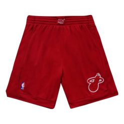 Szorty Miami Heat Authentic Christmas Day 2012/13. Czerwone szorty Mitchell & Ness, bez wzorów, z poliesteru, sportowe. Za 672.00 zł.