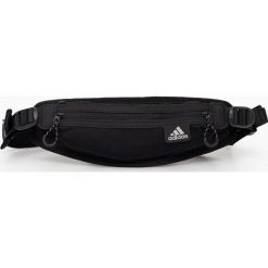 Adidas Performance nerka kolor czarny. Czarne nerki i saszetki adidas Performance, bez wzorów, z materiału, bez dodatków. W wyprzedaży za 93.99 zł.