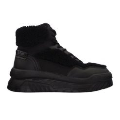 Buty Lee Cooper LCJ-24-47-3145LA czarne. Czarne śniegowce bez wzorów, z polaru, bez zapięcia. Za 292.01 zł.