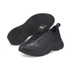 Buty do chodzenia damskie Puma CASSIA SL. Czarne buty treningowe Puma, bez wzorów, z materiału, bez zapięcia, trekkingowe. Za 325.00 zł.
