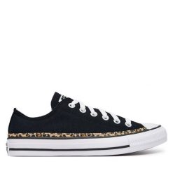 Trampki Converse. Czarne trampki Converse, bez wzorów, retro, bez zapięcia. Za 329.99 zł.