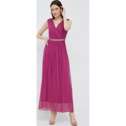 Pennyblack sukienka kolor fioletowy maxi rozkloszowana. Fioletowe sukienki Pennyblack, bez wzorów, bez kołnierzyka, bez ramiączek, maxi, rozkloszowane. Za 1,019.90 zł.