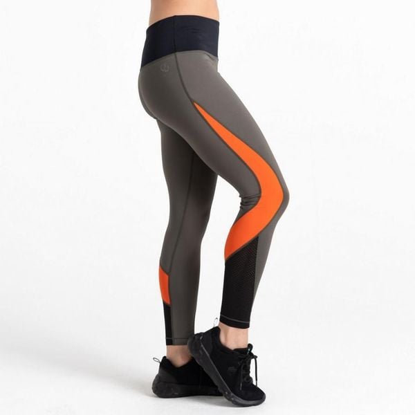 Damskie legginsy Dare 2B Move. Zielone legginsy Dare 2b, bez wzorów, z elastanu. Za 74.65 zł.