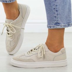 Beżowe skórzane półbuty damskie Vinceza 41481. Brązowe półbuty wsuwane VINCEZA, na jesień, bez wzorów, z jeansu, biznesowe, bez obcasa. Za 199.00 zł.