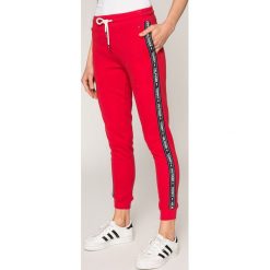 Tommy Hilfiger - Spodnie. Spodnie dresowe marki bonprix. Za 299.90 zł.