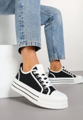 Czarne Trampki na Grubej Podeszwie z Cyrkoniami Felithea. Czarne trampki Born2be, bez wzorów, z jeansu, eleganckie, bez zapięcia. W wyprzedaży za 84.99 zł.
