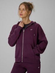 4F Bluza dresowa loose z kapturem damska - fioletowa XS. Fioletowe bluzy 4f, xs, bez wzorów, z dresówki, bez ramiączek, z kapturem. Za 159.99 zł.