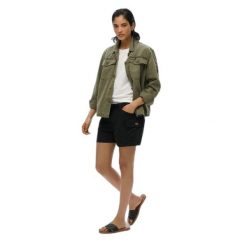 Damskie szorty cargo Superdry. Czarne szorty Superdry, bez wzorów. Za 278.45 zł.