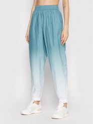 Adidas Spodnie dresowe adicolor 3D Trefoil GN2850 Zielony Loose Fit. Zielone spodnie dresowe adidas, bez wzorów, z dresówki. Za 209.99 zł.