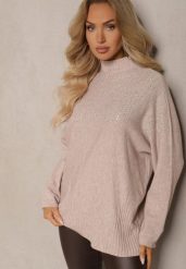 Ciemnobeżowy Golf o Kroju Oversize z Eleganckim Cyrkoniowym Zdobieniem przy Dekolcie Melirra. Brązowe swetry Renee, na zimę, z aplikacjami, eleganckie, bez ramiączek. W wyprzedaży za 79.99 zł.