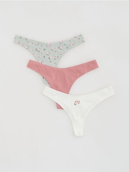 Bawełniane majtki stringi 3 pack - wielobarwny. Stringi Reserved, bez wzorów, z bawełny. Za 39.99 zł.