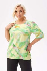 Bluzka Spring z krótkim rękawem i lekką bufką w pastelowych kolorach żółtego i zieleni PLUS SIZE XXL. Zielone bluzki Moda Size Plus Iwanek, plus size, bez wzorów, z elastanu, biznesowe, bez kołnierzyka, plus size, bez ramiączek. Za 169.90 zł.