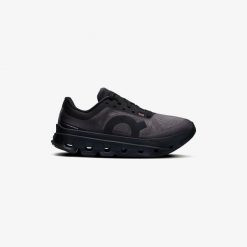 Buty do biegania damskie On Cloudflow 5 black/black. Czarne buty do biegania On, bez wzorów, bez zapięcia, do biegania. Za 819.70 zł.