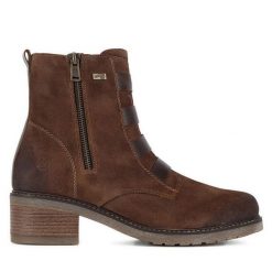 Botki Remonte. Brązowe botki Remonte, bez wzorów, bez obcasa, na słupku, bez zapięcia. Za 391.00 zł.