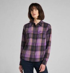 LEE REGULAR WESTERN SHIRT DAMSKA KOSZULA Z DŁUGIM RĘKAWEM KRATKA AMETHYST ORCHID L45SXATI 112140157. Fioletowe koszule Lee, l, bez wzorów, bez kołnierzyka, bez ramiączek. Za 129.99 zł.