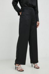 BOSS spodnie damskie kolor czarny szerokie high waist. Czarne spodnie materiałowe Boss, bez wzorów, z materiału, z podwyższonym stanem. Za 829.99 zł.