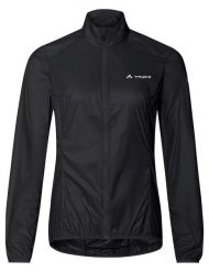 Kurtka rowerowa W Matera Air Jacket. Czarne kurtki do biegania Vaude, bez wzorów, z materiału, bez kaptura, rowerowe. Za 339.00 zł.