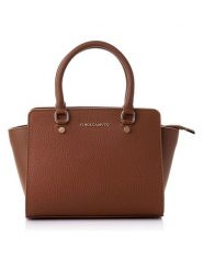 Vince Camuto Torebka w kolorze jasnobrązowym - 28 x 18 x 11 cm rozmiar: onesize. Brązowe torebki klasyczne Vince Camuto, bez wzorów, z materiału, przez ramię, bez dodatków. Za 159.95 zł.