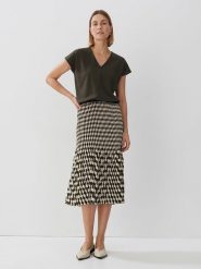 Someday Spódnica w kolorze czarno-biało-żółtym rozmiar: 42. Czarne spódnice someday., na co dzień, bez wzorów, midi, proste. Za 104.99 zł.