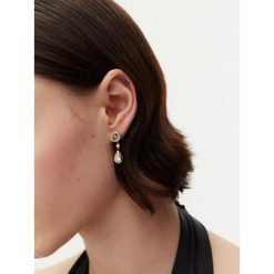 Kolczyki Guess. Żółte kolczyki Guess, złote. Za 189.99 zł.