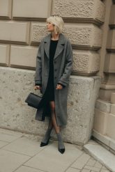 WEŁNIANY PŁASZCZ SCARLETT CIEMNO SZARY L - Flawless. Szare płaszcze Flawless, l, bez wzorów, z jeansu, eleganckie, bez kaptura. Za 1,700.00 zł.