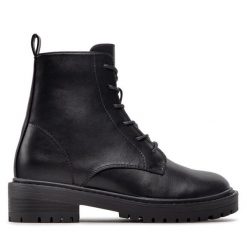 Trapery ONLY Shoes. Czarne traperki ONLY SHOES, bez wzorów, bez obcasa, bez zapięcia. Za 399.99 zł.