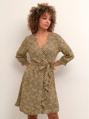 Cream Sukienka codzienna Crtiah Wrap 10611681 Kolorowy Feminine Fit. Sukienki Cream, na co dzień, bez wzorów, z wiskozy, bez kołnierzyka, bez ramiączek, proste. Za 169.99 zł.