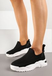 Czarne Wsuwane Buty Sportowe Sneakersy z Siateczki z Tłoczeniami Nusellia. Czarne buty sportowe lifestyle Born2be, bez wzorów, z jeansu, casualowe, bez zapięcia. W wyprzedaży za 42.49 zł.