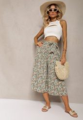 Zielone Spodnie z Szerokimi Nogawkami High Waist z Bawełną Paskiem i Gumką w Talii Drosofia. Zielone jeansy Renee, l, bez wzorów, z bawełny, eleganckie, z podwyższonym stanem. W wyprzedaży za 29.99 zł.