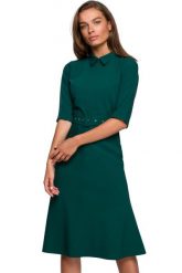 Elegancka sukienka koszulowa z kołnierzykiem i paskiem w talii zielona. Zielone sukienki Stylove, do pracy, l, bez wzorów, biznesowe, bez kołnierzyka, bez ramiączek, koszulowe. Za 329.00 zł.