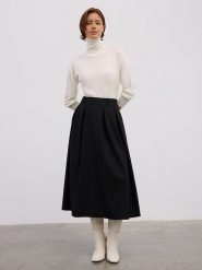 BGN Spódnica w kolorze czarnym rozmiar: 40. Czarne spódnice BGN, na co dzień, bez wzorów, maxi, proste. Za 139.20 zł.