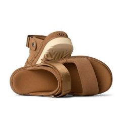 Sandały Ugg Z Goldenstar Glade Damskie. Brązowe sandały UGG, bez wzorów, sportowe, bez obcasa, bez zapięcia. Za 553.00 zł.