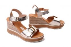 Oh! My Sandals 6003 DUNA CHAMPAN, sandały damskie. Żółte sandały Oh My Sandals, bez wzorów, ze skóry, bez obcasa, na koturnie, bez zapięcia. Za 334.90 zł.