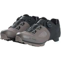 Buty rowerowe VAUDE Kuro Tech. Czarne buty treningowe Vaude, bez wzorów, z gumy, bez zapięcia, rowerowe. Za 684.50 zł.