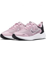 Nike Buty "Downshifter 12" w kolorze jasnoróżowym do biegania rozmiar: 38. Różowe buty do biegania Nike, bez wzorów, bez zapięcia, do biegania. Za 212.30 zł.