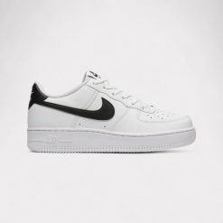 Buty Sportowe Młodzieżowe Nike Air Force 1 (GS). Biała buty treningowe Nike, bez wzorów, ze skóry, bez zapięcia, Nike Air Force. Za 360.80 zł.