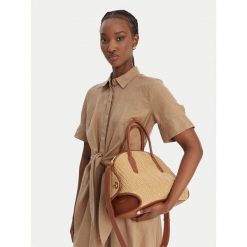 Torebka Coccinelle. Brązowe torebki klasyczne Coccinelle, bez wzorów, bez dodatków. Za 1,699.99 zł.